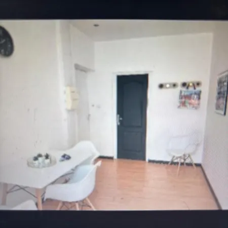 Proche Luxembourg Apartmán